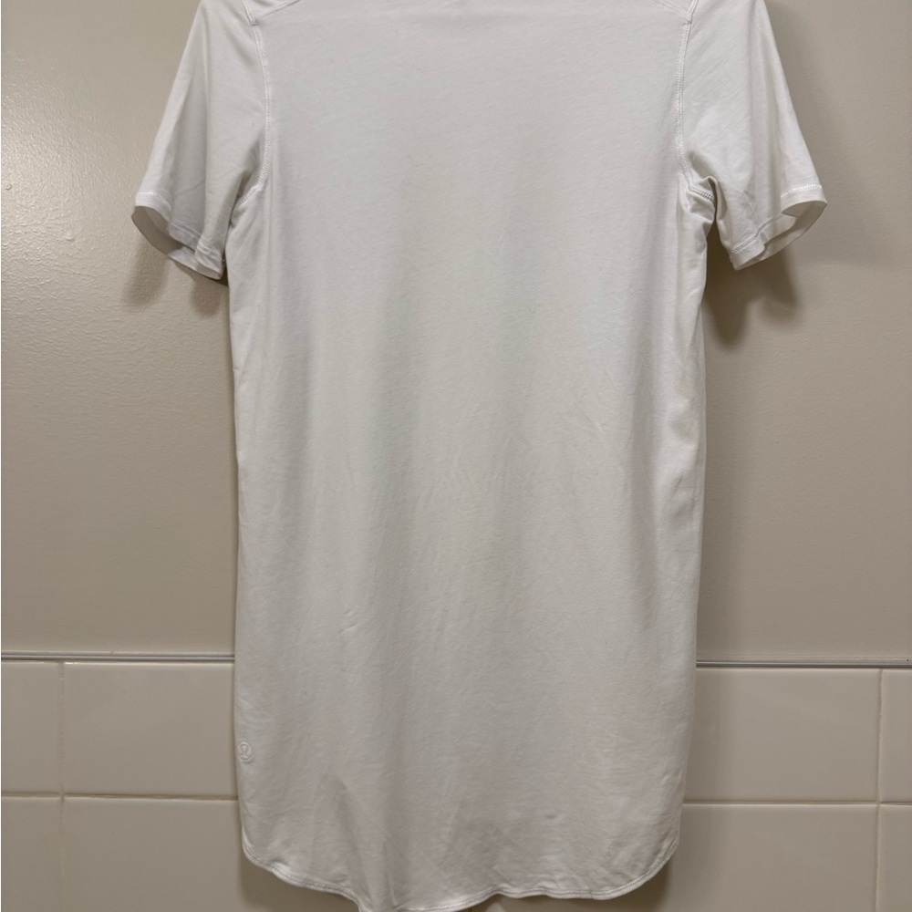 Lululemon White Tee - Picture 7 of 11